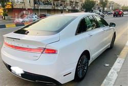 لينكولن MKZ